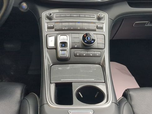 Certified 2021 Hyundai Santa Fe Limited w/ Cargo Package image 17