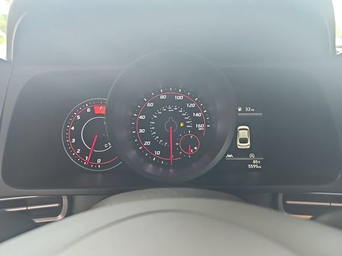 Certified 2023 Hyundai Elantra SE FWD image 18