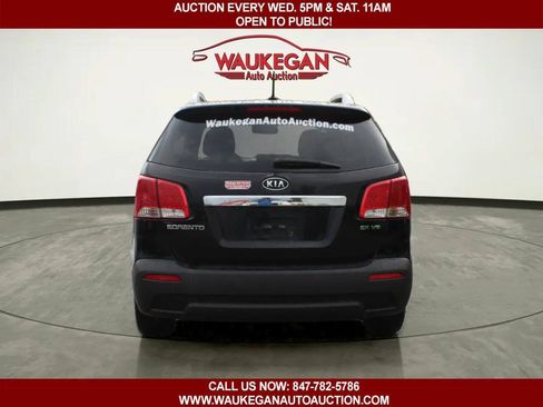 Used 2012 Kia Sorento EX w/ EX V6 Premium Pkg AWD/4WD image 6