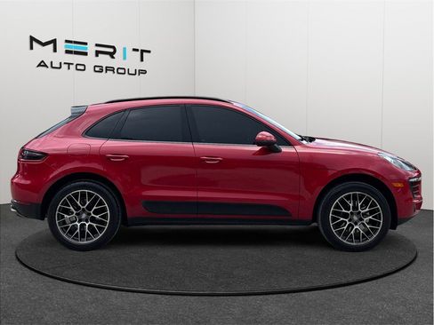 Used 2018 Porsche Macan Sport Edition AWD/4WD image 10