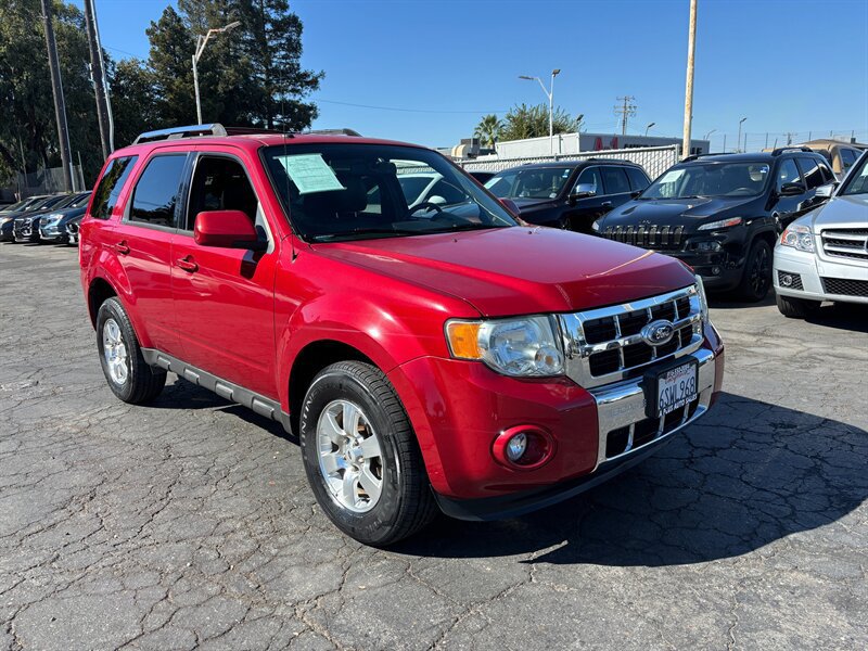 Used 2011 Ford Escape Limited FWD image 1
