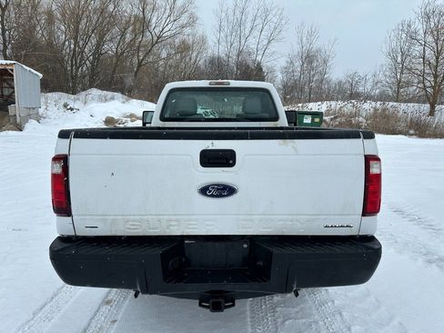 Used 2015 Ford F250 XL w/ Power Equipment Group image 12