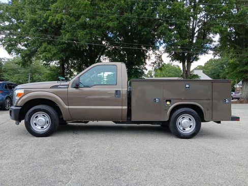 Used 2015 Ford F250 XL RWD image 1