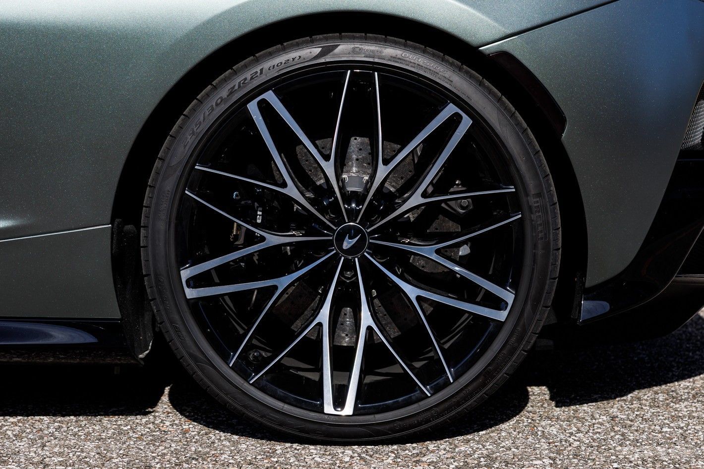 Used 2025 McLaren GTS RWD image 27