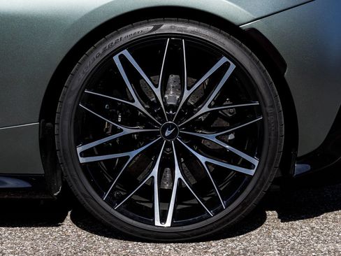 Used 2025 McLaren GTS RWD image 27