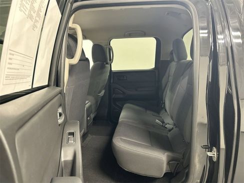 Used 2023 Nissan Frontier S w/ Technology Package image 21