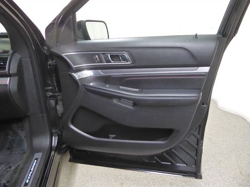 Used 2016 Ford Explorer Sport w/ Equipment Group 401A image 27