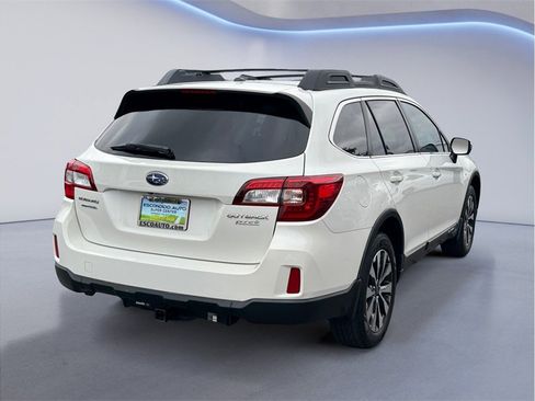 Used 2015 Subaru Outback 2.5i Limited AWD/4WD image 6