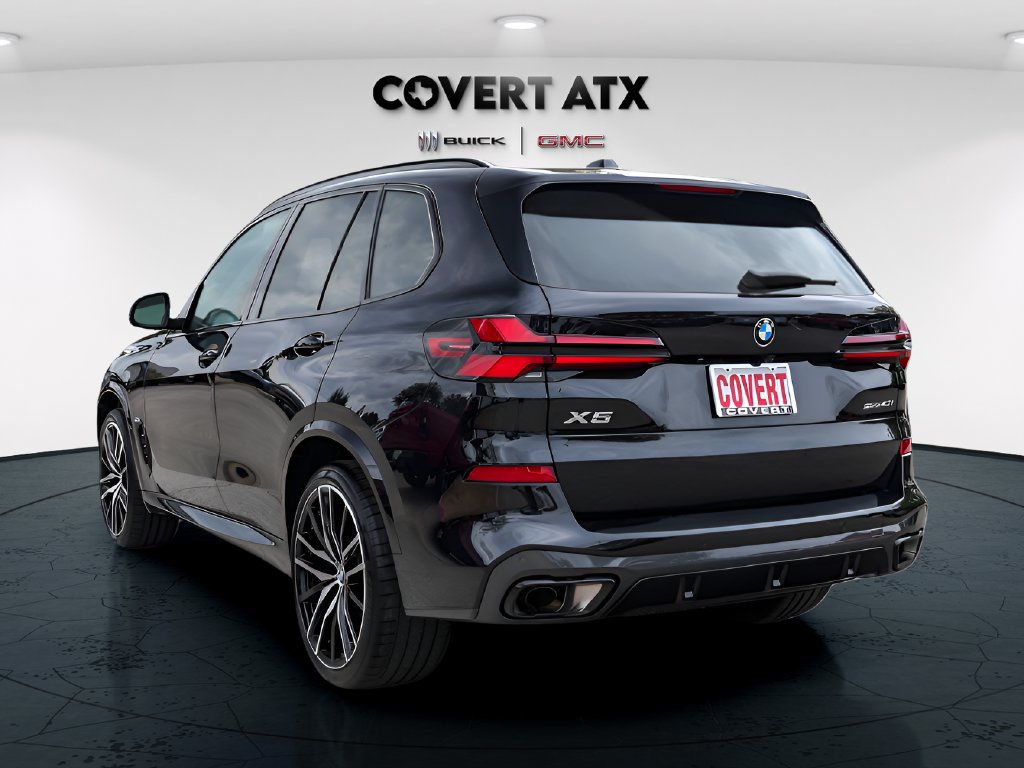 Used 2026 BMW X5 sDrive40i w/ M Sport Package RWD image 5