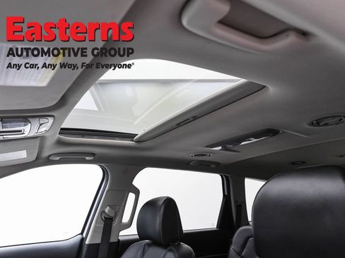 Used 2025 Kia Telluride S FWD image 36