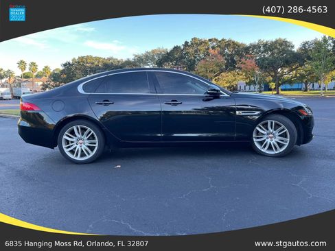 Used 2017 Jaguar XF Prestige image 7