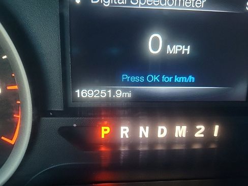 Used 2016 Ford F150 XLT w/ Equipment Group 301A Mid image 8