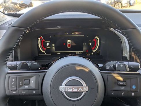 New 2025 Nissan Pathfinder Platinum w/ Black Appearance Package image 30