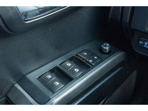 Used 2017 Toyota Tacoma TRD Off-Road image 27