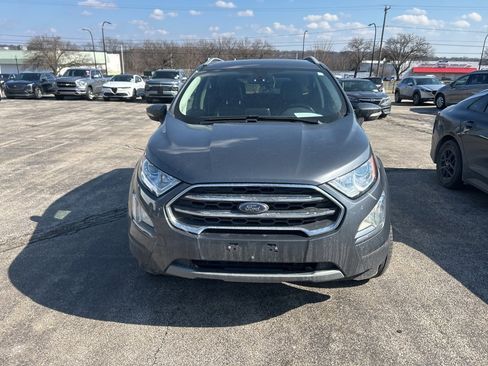 Used 2021 Ford EcoSport Titanium image 2