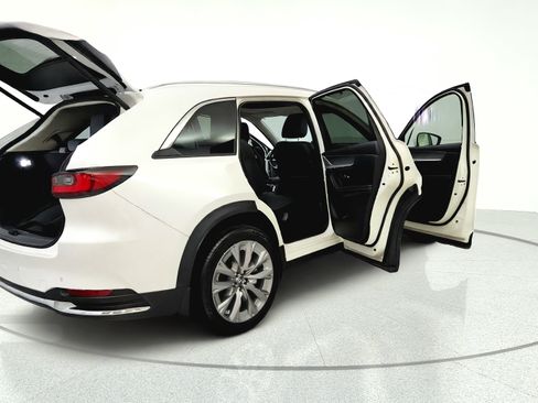 Used 2024 MAZDA CX-90 3.3 Turbo w/ Premium Package AWD/4WD image 14