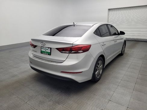 Used 2018 Hyundai Elantra SEL image 9