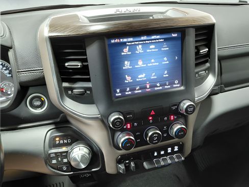 Used 2020 RAM 1500 Laramie AWD/4WD image 30