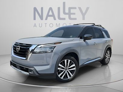 Used 2022 Nissan Pathfinder Platinum w/ Cargo Package