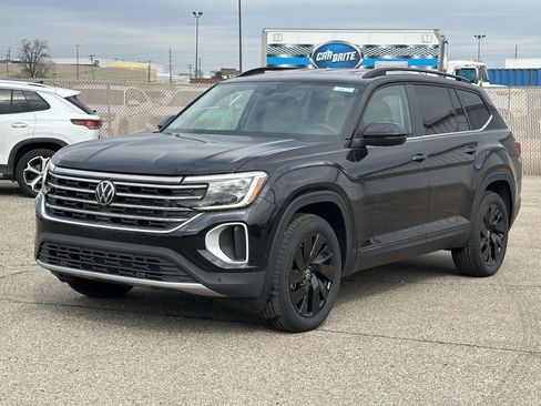 New 2025 Volkswagen Atlas SE AWD/4WD image 1