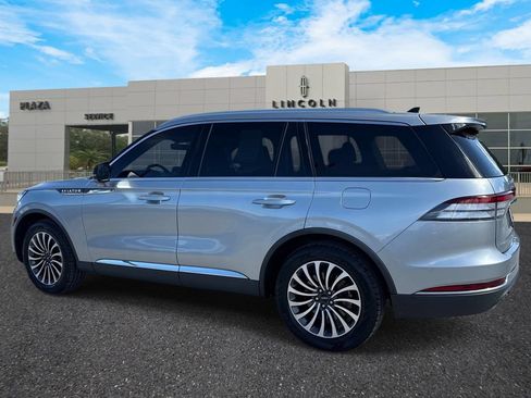 Certified 2022 Lincoln Aviator Reserve AWD/4WD image 5