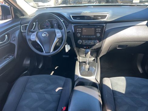 Used 2016 Nissan Rogue S image 16