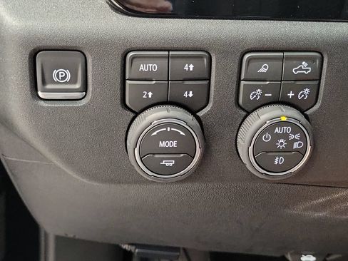 New 2026 Chevrolet Silverado 1500 RST w/ RST All Star Premium Package AWD/4WD image 13