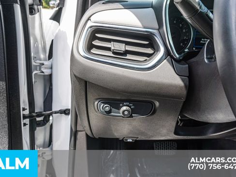 Used 2024 Chevrolet Equinox LT FWD image 36