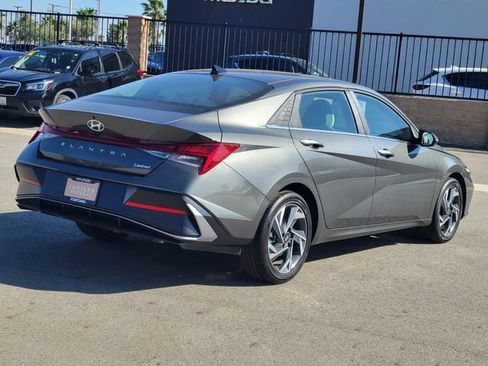 New 2026 Hyundai Elantra Limited FWD image 4
