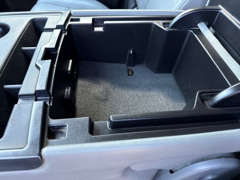Used 2018 Chevrolet Silverado 3500 W/T RWD image 26