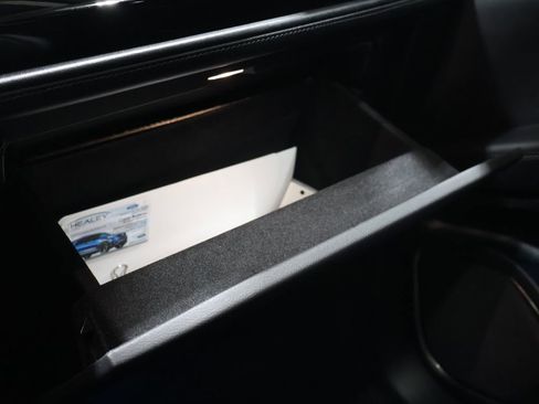 Used 2023 Lincoln Nautilus Reserve w/ Equipment Group 201A image 31