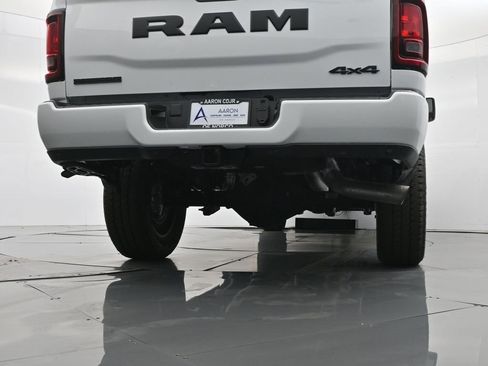 New 2026 RAM 3500 Big Horn AWD/4WD image 44
