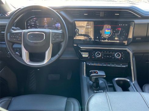 Used 2024 GMC Sierra 1500 Denali w/ Denali Reserve Package image 8