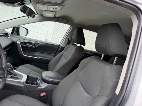 Used 2024 Toyota RAV4 XLE FWD image 18