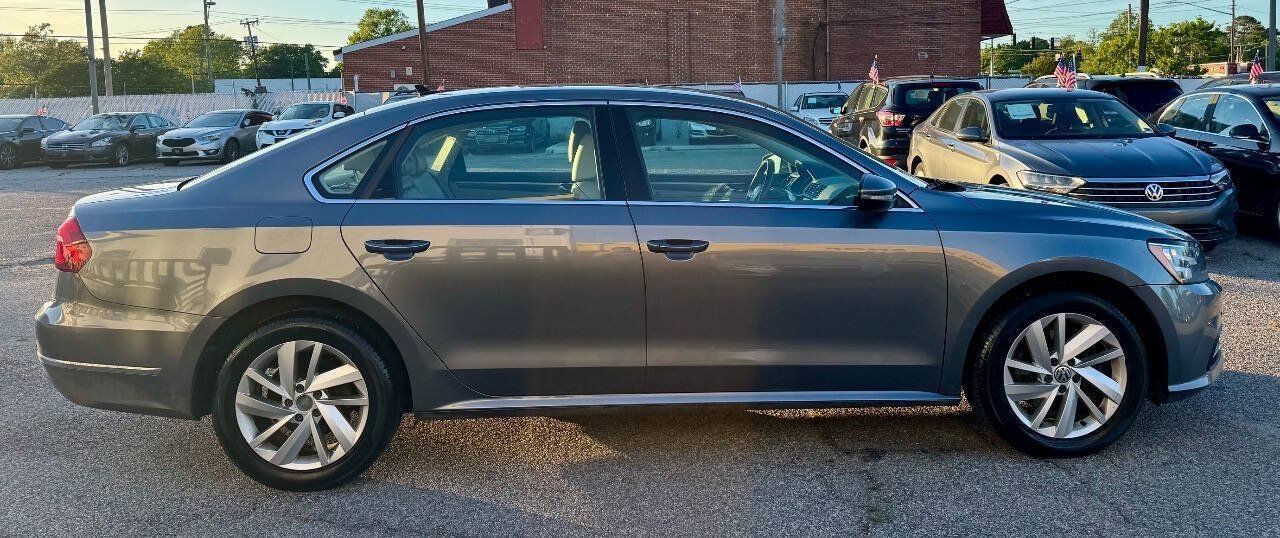 Used 2018 Volkswagen Passat 2.0T SE FWD image 6