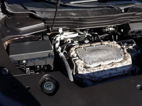 Used 2019 Acura MDX FWD w/ Technology Package image 12