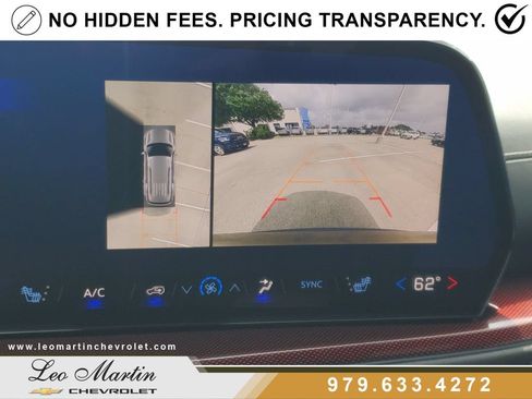 Used 2025 Chevrolet Traverse Z71 w/ Driver Confidence Package AWD/4WD image 27