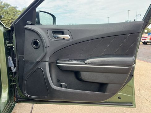 Used 2023 Dodge Charger SXT image 11