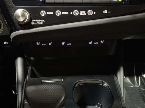 Used 2023 Lexus ES 350 F Sport FWD image 22