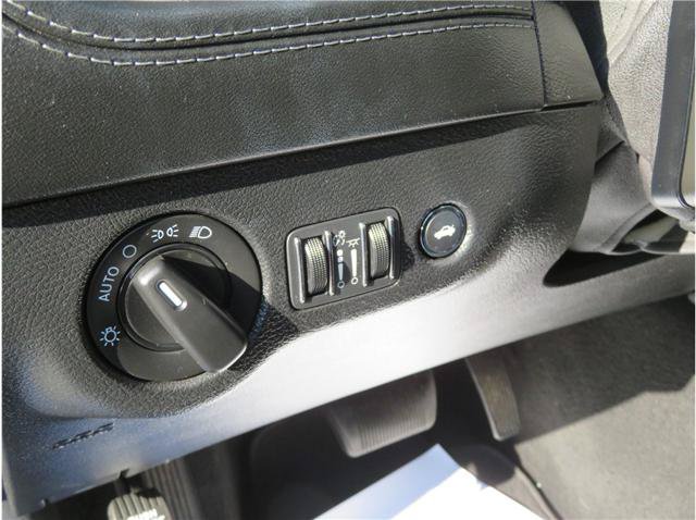 Used 2022 Dodge Charger SXT w/ Plus Group RWD image 11