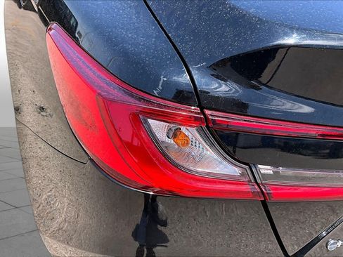 Used 2025 Toyota Camry LE FWD image 28