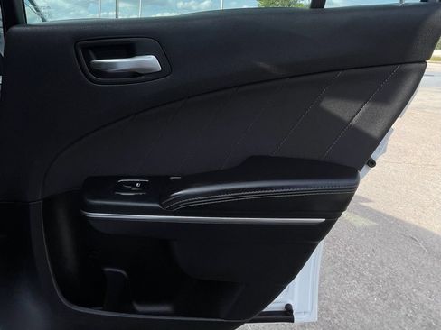 Used 2018 Dodge Charger SXT Plus RWD image 32