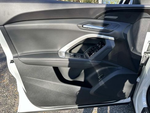 New 2025 Audi Q5 Premium Plus image 11