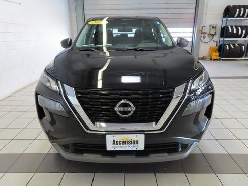 Used 2023 Nissan Rogue S image 16