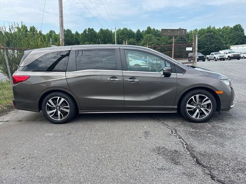 Used 2022 Honda Odyssey Touring image 7