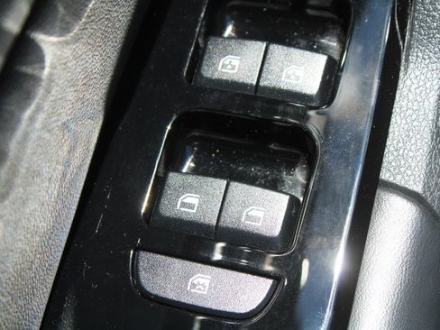 Used 2024 Kia Sportage SX FWD image 21