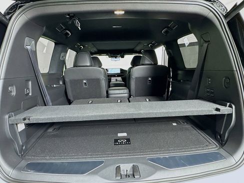 New 2026 INFINITI QX80 Autograph w/ Premium Cargo Package image 33