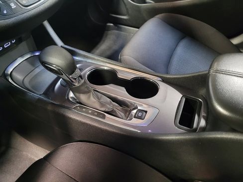 Used 2022 Chevrolet Malibu LT FWD image 26