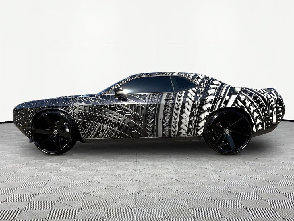 Used 2023 Dodge Challenger R/T w/ Blacktop Package RWD image 9