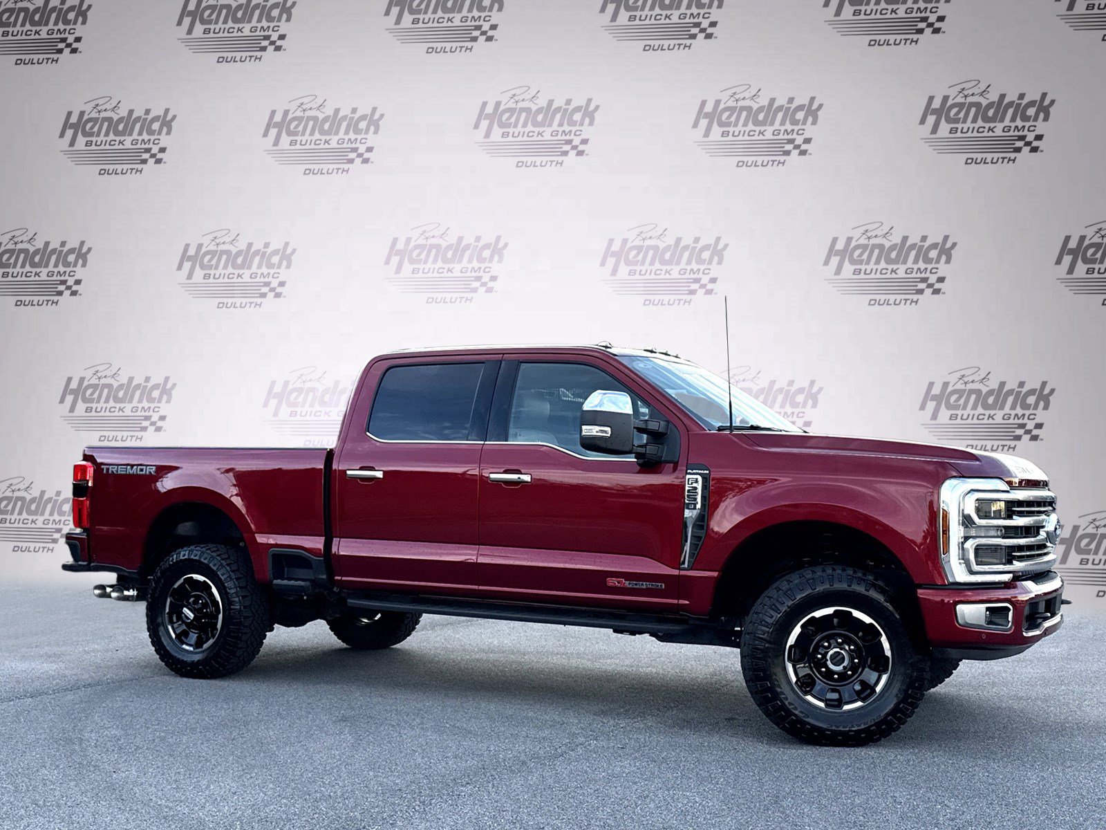 Used 2026 Ford F250 Platinum w/ Platinum Plus Package AWD/4WD image 2